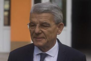 Bosna Hersek'te Şefik Caferovi&ccedil;'ten 'zafer' a&ccedil;ıklaması