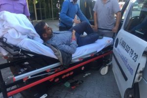 &Ccedil;im bi&ccedil;erken ayak parmaklarını kesti