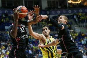 Beşiktaş Avrupa'da galibiyet arıyor