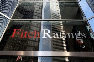 Fitch Yunanistan bankalarının kredi notlarını y&uuml;kseltti