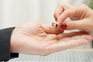 Nafaka i&ccedil;in evlilik d&ouml;nemi sona erecek