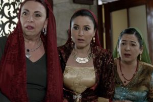 Yeni Gelin setinde aşk bombası! 25 yaş k&uuml;&ccedil;&uuml;k...