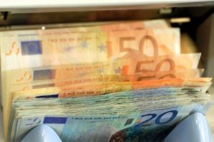 Eyl&uuml;l'de en fazla euro kazandırdı