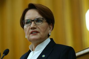 Akşener: Bah&ccedil;eli yine yaptı yapacağını