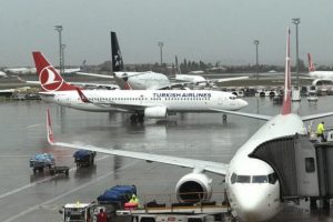 Atat&uuml;rk Havalimanı g&uuml;nl&uuml;k kalkışta &uuml;&ccedil;&uuml;nc&uuml; sırada