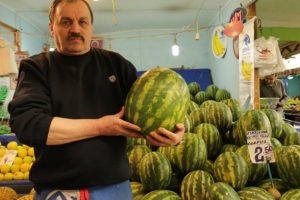 Karpuz, sonbaharda da y&uuml;z g&uuml;ld&uuml;rd&uuml;