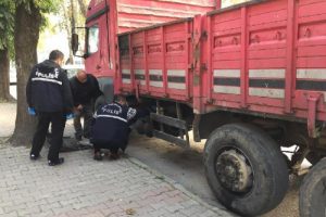 Bursa İneg&ouml;l'de 2 g&uuml;nde 7 aracın ak&uuml;s&uuml; &ccedil;alındı