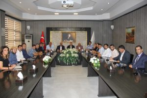 Canlı hayvan &uuml;reticileri GTB'de buluştu
