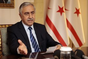 KKTC Cumhurbaşkanı Akıncı: "&Ouml;n&uuml;m&uuml;zdeki g&uuml;nler hareketli ge&ccedil;ecek"