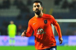 Arda Turan geri d&ouml;n&uuml;yor!