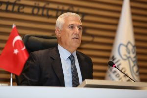 Bursa Nil&uuml;fer Belediye Başkanı Bozbey Halk G&uuml;n&uuml;'nde vatandaşı dinledi