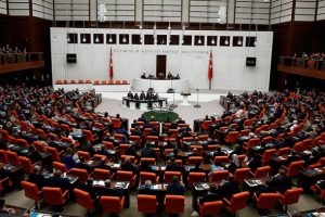 AK Parti'nin torba kanunu teklifi TBMM Başkanlığına sunuldu