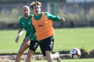 Bursaspor'dan Aslan mesaisi