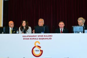 Galatasaray'ın ekim ayı divan toplantısı başladı