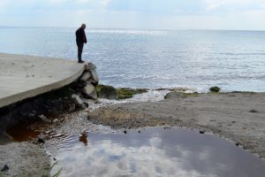 Tekirdağ'da dere kızıla d&ouml;nd&uuml;