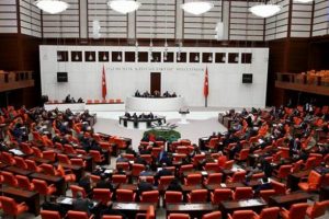 Meclis'in g&uuml;ndeminde trafik g&uuml;venliği var