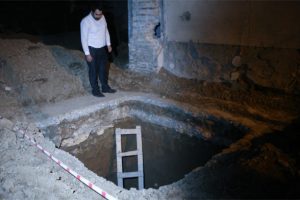 Sit alanında poşetlere konulmuş kemikler bulundu