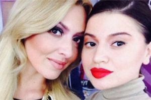 Hadise kardeşiyle barıştı