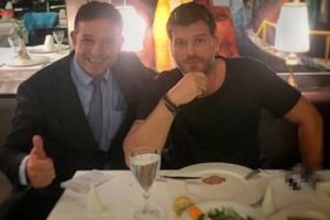 Kıvan&ccedil; Tatlıtuğ sigaraya başladı!