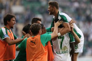 Bursaspor rakibini bekliyor