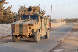 Mehmet&ccedil;ik'ten ter&ouml;ristlere yakın noktada devriye
