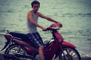 Motosiklet kazasında yaralanan gen&ccedil; hayatını kaybetti