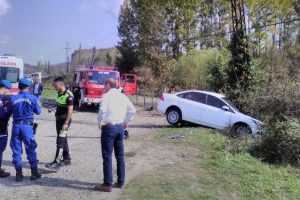 Cenaze yolunda feci kaza: 1 &ouml;l&uuml;, 2 yaralı