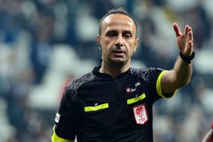 Hakemler fazla mesai yaptı