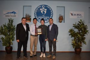Bursa'da yılın En'leri &ouml;d&uuml;llendirildi