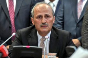 Bakan Turan'dan kamu hizmetlerinin e-devletten sunulmasıyla ilgili a&ccedil;ıklama