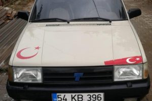 Evinin &ouml;n&uuml;nden arabası &ccedil;alındı