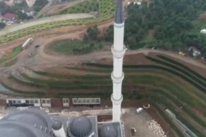 &Ccedil;amlıca Camii'nde &ccedil;evre d&uuml;zenlemesi