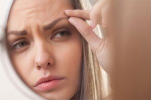 Sonbahar depresyonu kaşları da d&ouml;k&uuml;yor