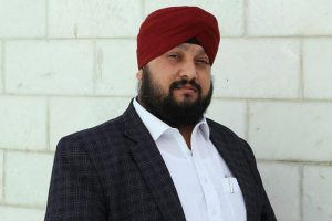 Afganistan se&ccedil;imlerinde rakipsiz Sih aday Halisa