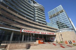 CHP'de ilk adaylar belli oluyor