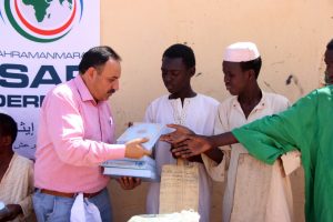 Sudan'da 20 bin Kur'an-ı Kerim dağıtıldı