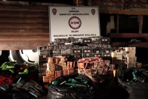 27 bin paket g&uuml;mr&uuml;k ka&ccedil;ağı sigara ele ge&ccedil;irildi