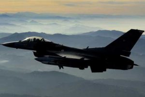 TSK ter&ouml;r yuvalarını bombaladı
