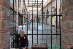 Bursa'da 600 yıllık tarihi hanı cezaevine çevirdiler