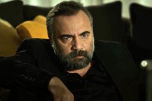 Eşkıya D&uuml;nyaya H&uuml;k&uuml;mdar Olmaz'da s&uuml;rpriz &ouml;l&uuml;m