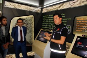 Narkotik tırına yoğun ilgi