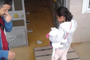 Apartmanı kanalizasyon suları bastı