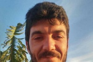 Torunuyla kavga eden komşusunu &ouml;ld&uuml;rd&uuml;