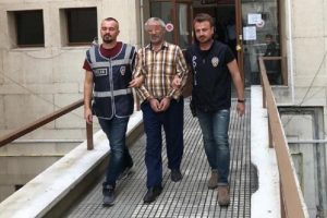 Bursa'da çamaşır asan yeğenine cinsel saldırıdan tutuklandı