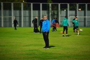 Bursaspor Teknik Direkt&ouml;r&uuml; Aybaba: "Puan almak istiyoruz"