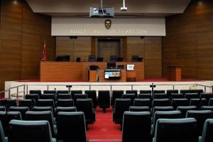 FET&Ouml;'n&uuml;n s&ouml;zde muhasebecisine hapis cezası
