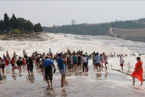 Pamukkale 9 ayda ziyaret&ccedil;i rekoru kırdı