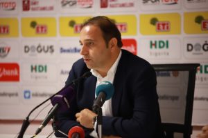Fuat &Ccedil;apa istifadan d&ouml;nd&uuml;