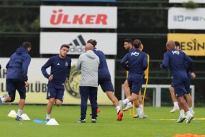 Fenerbah&ccedil;e'de Sivas hazırlığı