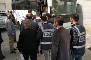 FET&Ouml;'den 8'i adli kontrol şartıyla olmak &uuml;zere 9 kişi serbest
